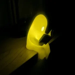 Fantasma leitor decorativo